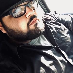 Meet your Posher, Thomas